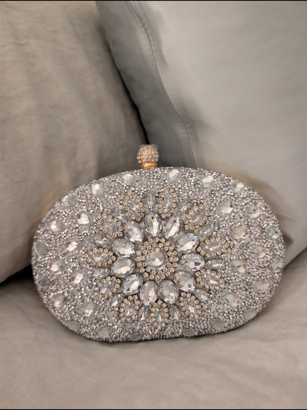 NWT RAMLA Infinity Gemstone Crystal Evening Clutch Gold Silver